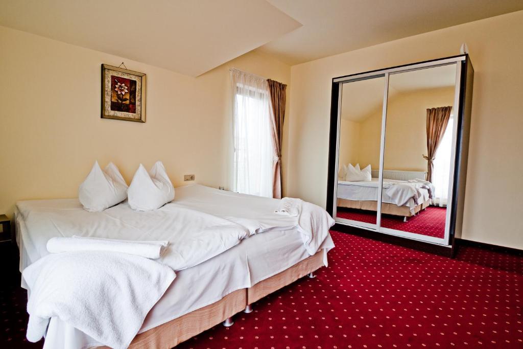 Pensiunea Schwartz Cluj-Napoca Habitación foto
